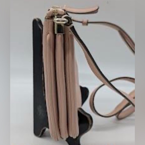 🛑 1 hour sale. Kate Spade, ♠️ Blush Crossbody Purse - Picture 5 of 12